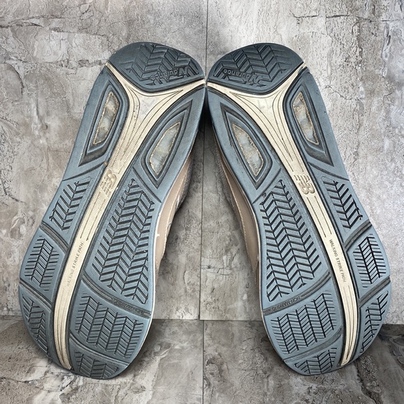 New Balance 928v3 Woman’s Shoes - Size: 10 2A(Narrow) - Picture 6 of 7